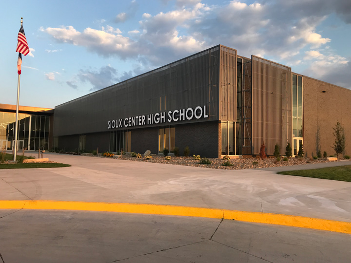 New high school equips Iowa district for 21st Century Learning